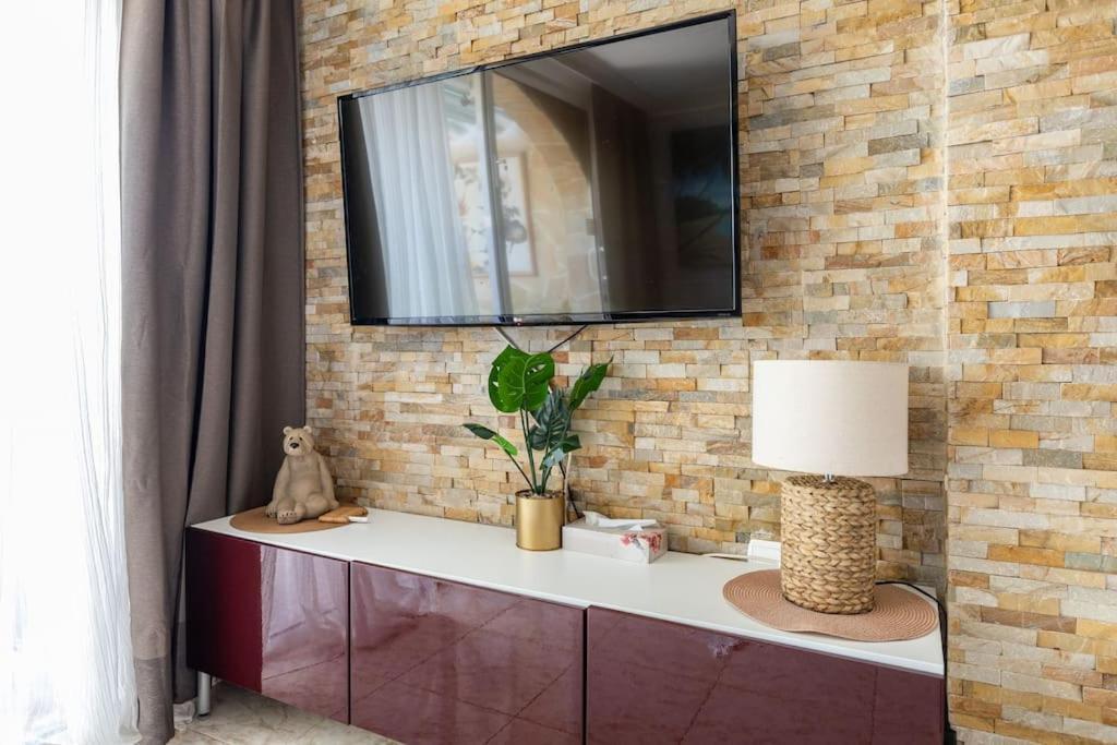 Apartment Pueblo Torviscas Sunset Harbour Private